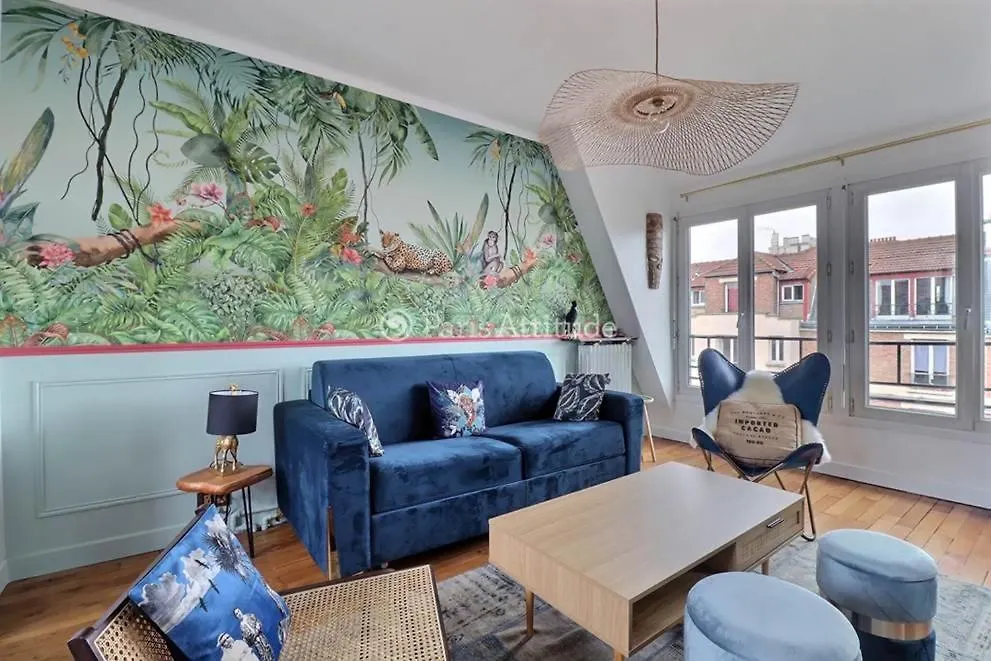 Studio Neuf, Calme, Lumineux, 8E Etage Párizs Apartman